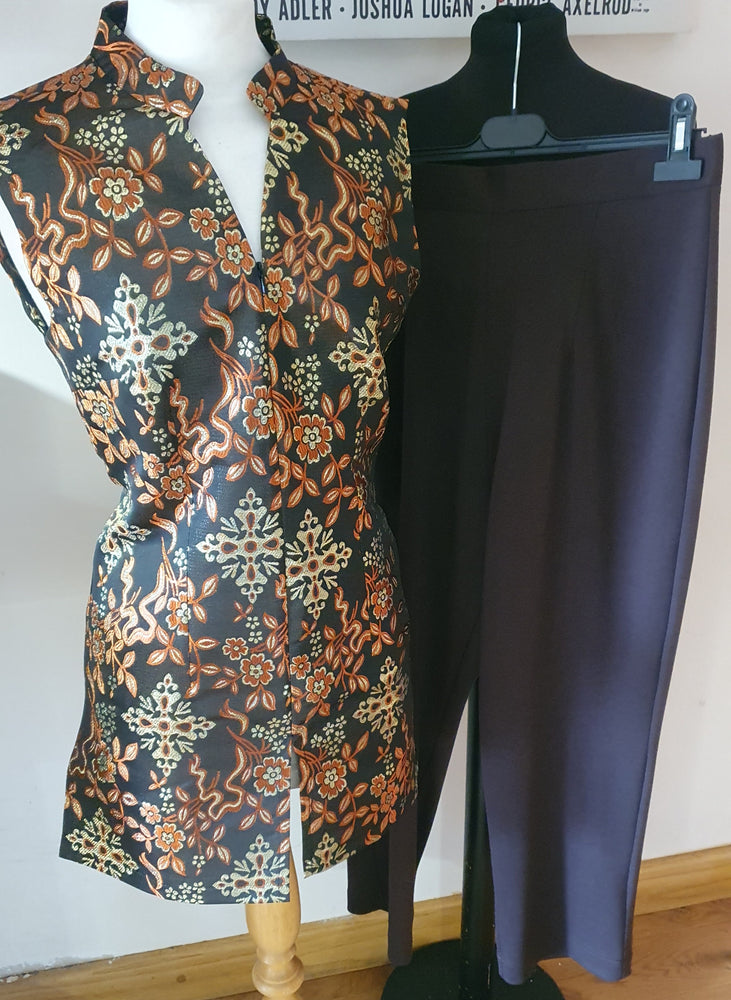 Brown high waist trousers