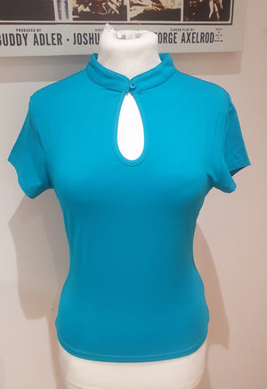 Ladies turquoise keyhole stretch top