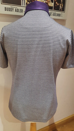 Mens "Mcqueen " knitted spearpoint collar top