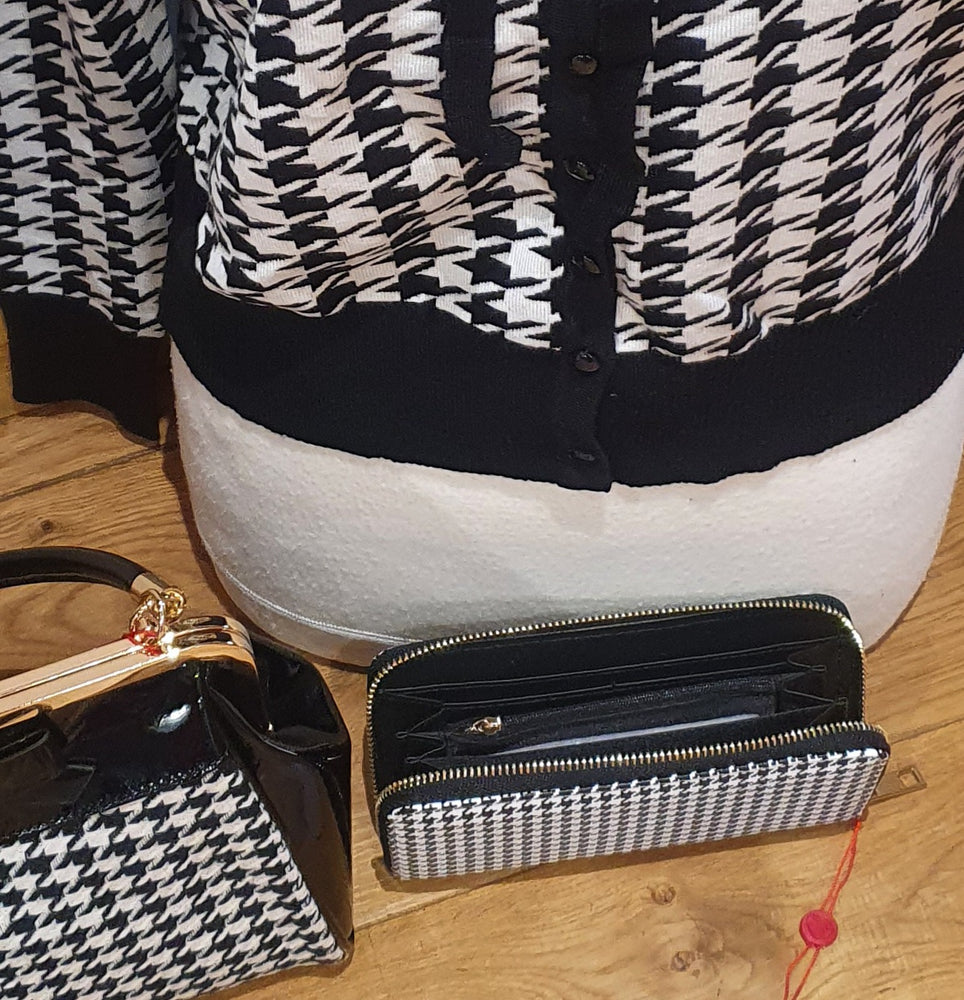 Black Dogtooth purse